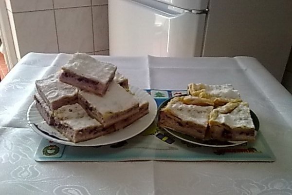 Placinta cu branza si afine