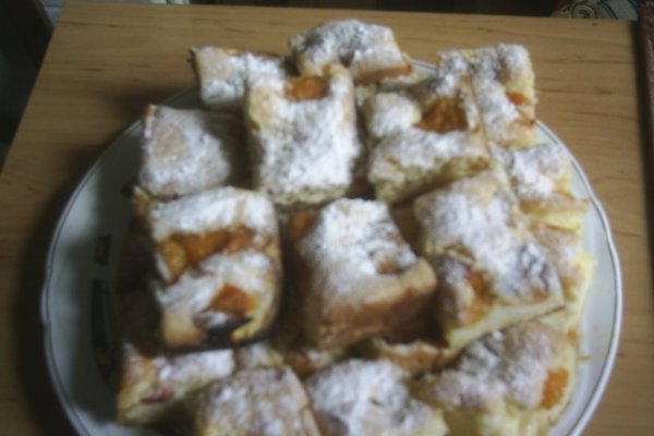 Prajitura cu  fructe