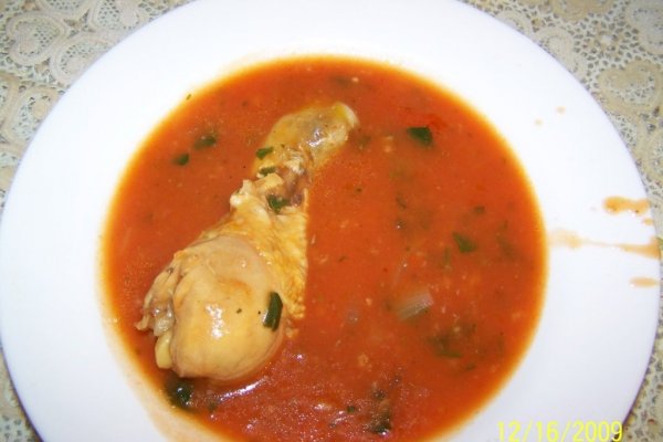 Pui cu sos de rosi si usturoi