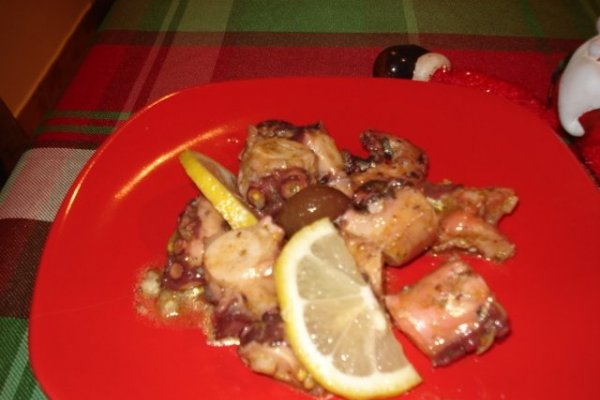 Caracatita cu masline