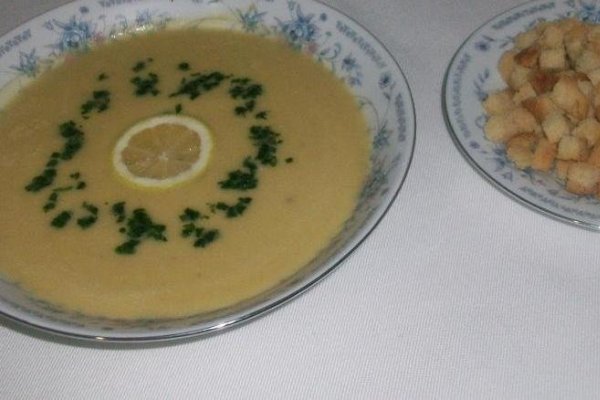 Supa crema de linte (specific arabesc)