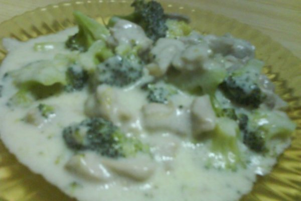 Ciulama de pui cu broccoli