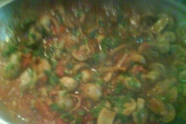 CIUPERCI LA TIGAIE, CU ROZMARIN