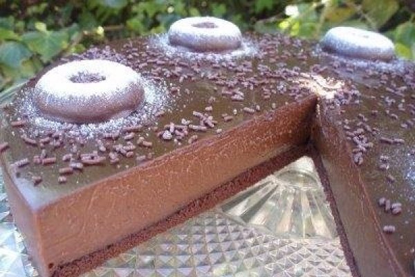 Tort de ciocolata
