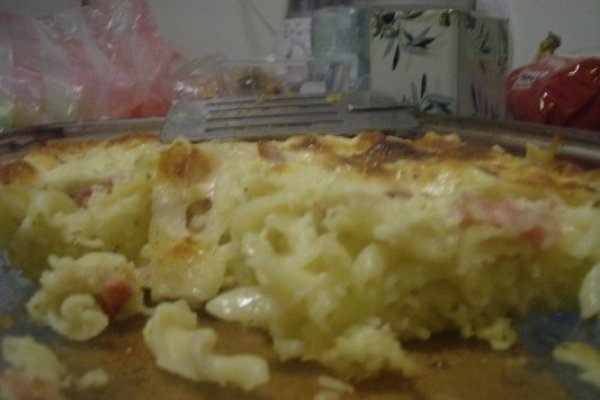 Fusili cu brinza la cuptor