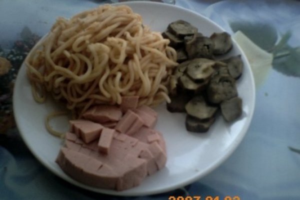 Paste cu muraturi prajite