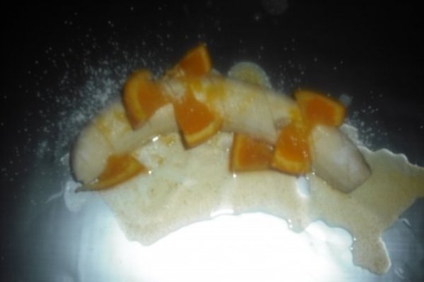 BANANE LA CUPTOR CU LAMAIE SI PORTOCALA