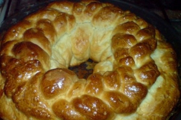 Paine impletita - colac - cu lapte