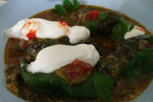 Sarmalute in foi de stevie (tei, vita, gulie)