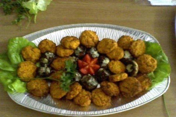 Ciuperci umpute cu carne de crab