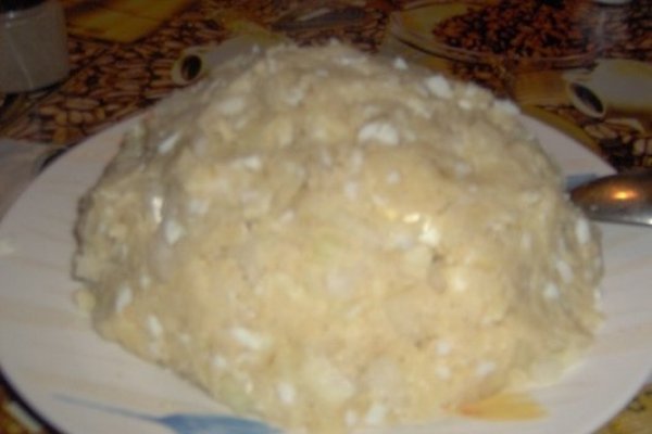 Salata de oua cu cartofi