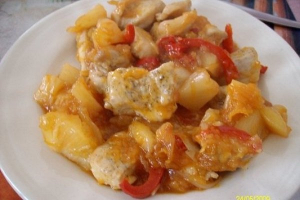 Piept de pui cu ananas