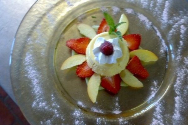 Bavarese  cu fructe de sezon