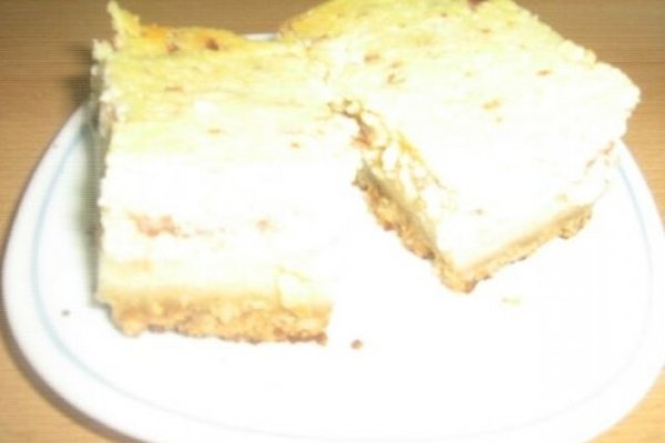 Prajitura dulce cu branza