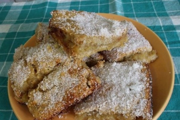 Prajitura rapida (simpla) cu mere fara aluat