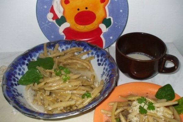 Fasole verde cu usturoi