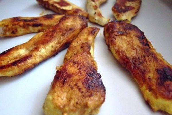 Piept de pui marinat in iaurt si curry