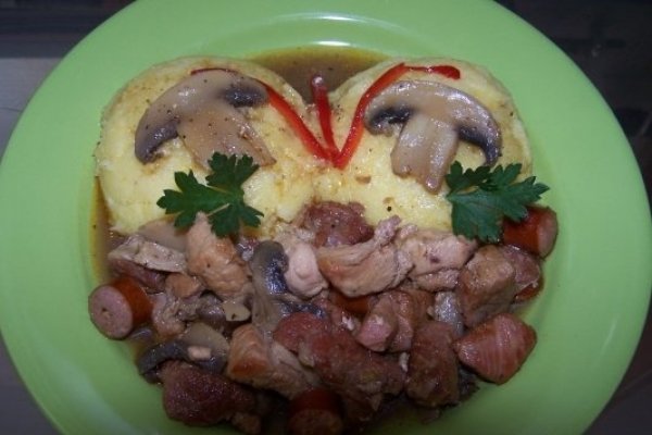 Tigaie picanta cu mamaliguta ( senzatii gustative!!!)