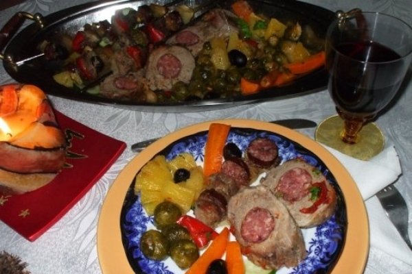 Medalion de muschiulet cu frigarui si garnitura Fantasy