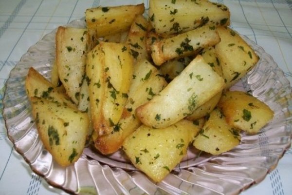 CARTOFI PRAJITI,FIERTI INAINTE