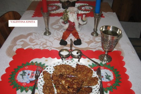 Piept de pui cu alune