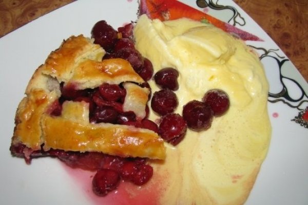 Placinta clasica cu visine