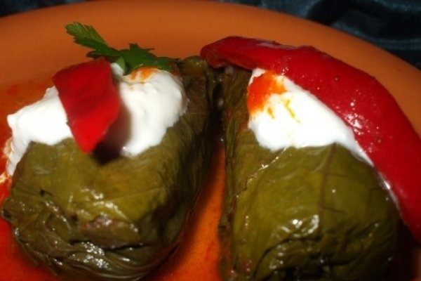 Sarmalute cu ciuperci in foi de vita