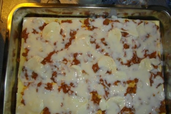 Lasagna cu carne