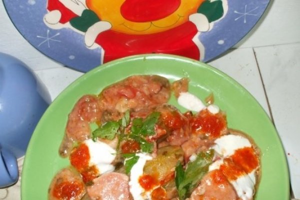 Castraveti umpluti cu afumatura