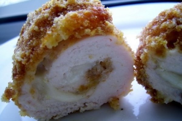 Rulada de pui cu cascaval