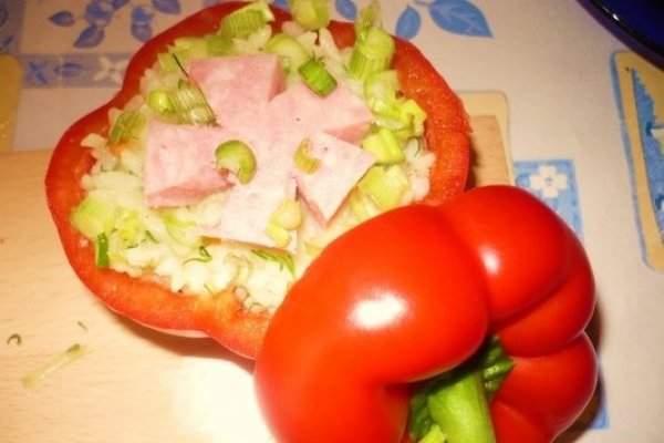 Orez cu sunca in ardei