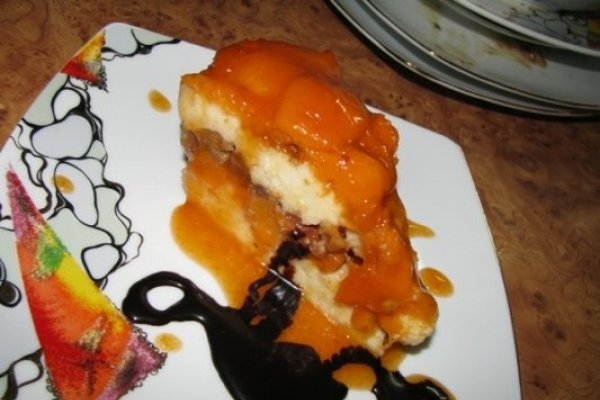 Prajitura din gris cu caise