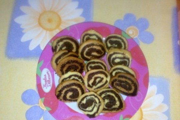 Biscuiti 'alb si negru'