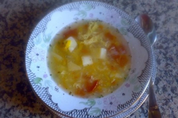 Ciorbita acra de cartofi