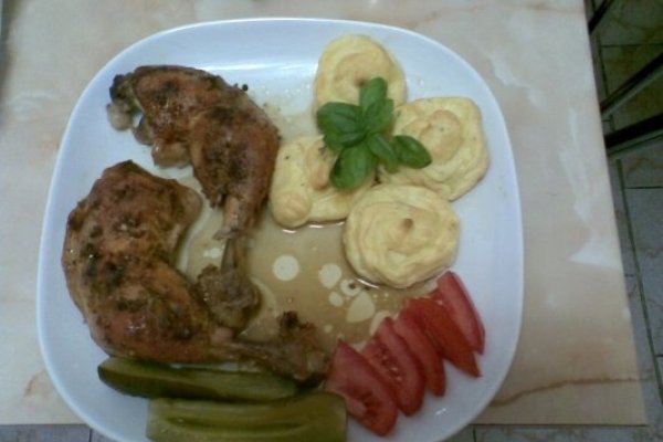 PULPE DE PUI CU SOS SE LAMAIE