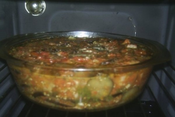 MANCARE DE VINETE CU CARNE