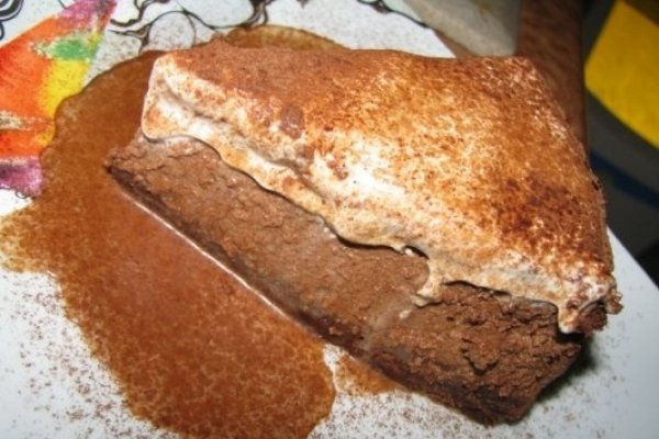 Tort de branza cu ciocolata si cappuccino