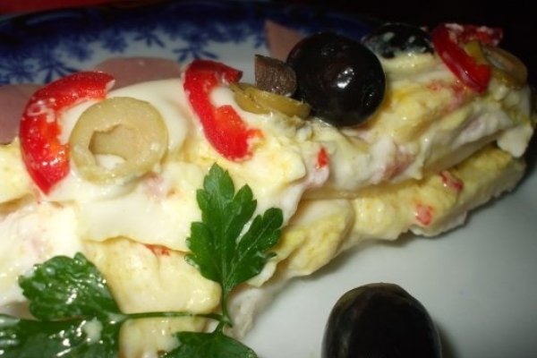 Specialitate cu cascaval si pasta de branza