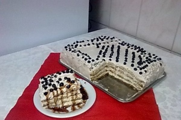 Tort Tiramisu cu afine
