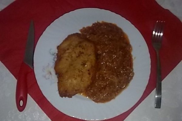 Snitel cu varza calita