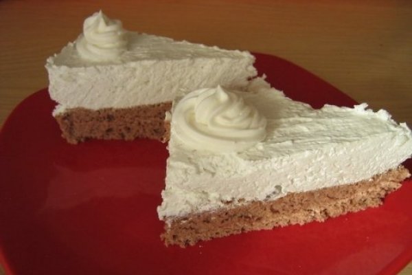 Prajitura cu iaurt si frisca