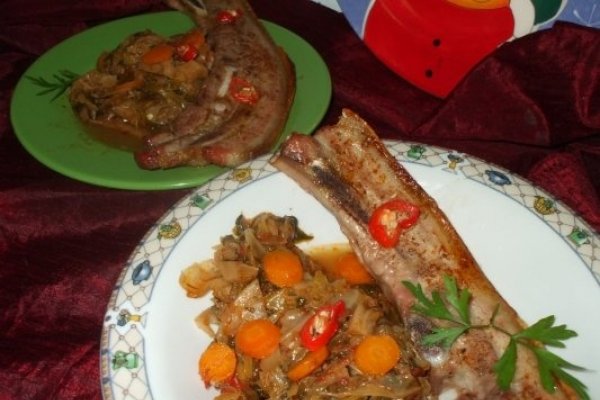 Varza dulce cu piept de porc