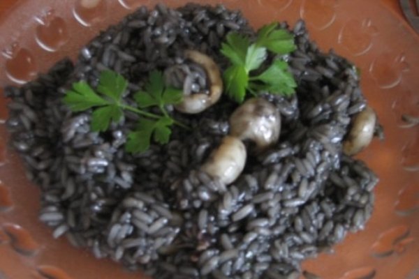 Orez cu negru de sepie