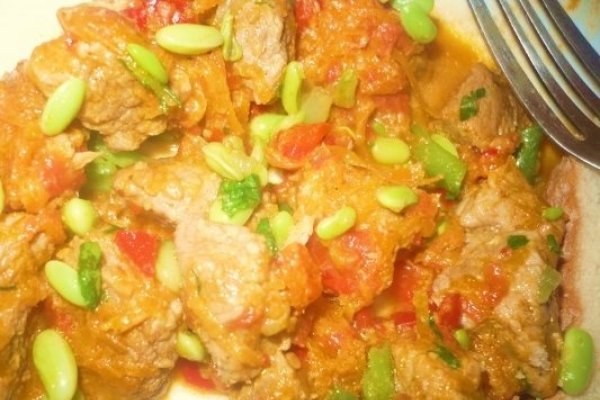 Cuburi de vitel cu fasole verde-dieta