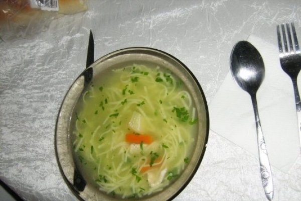 Supa de pui cu taitei