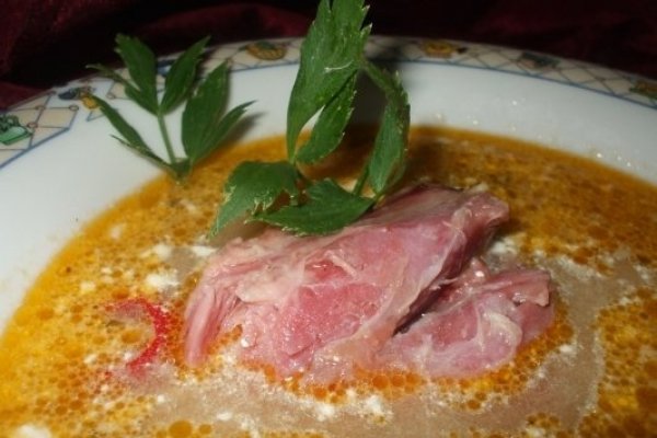 Ciorba de varza dulce cu ciolan afumat