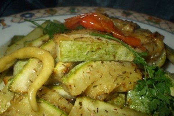 Dovlecel gratinat cu usturoi