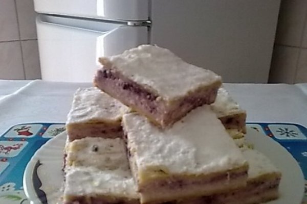 Placinta cu branza de vaci si afine