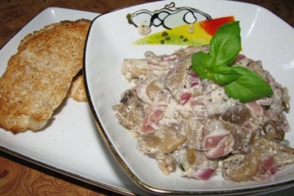 Stroganoff de ciuperci cu tarhon