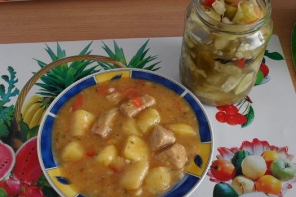 TOCANITA DE PORC CU CARTOFI